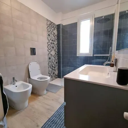 Casa Cinque Grani 別荘 チェファル